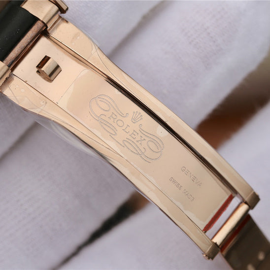 40mm Rubber Strap Watch Q13665