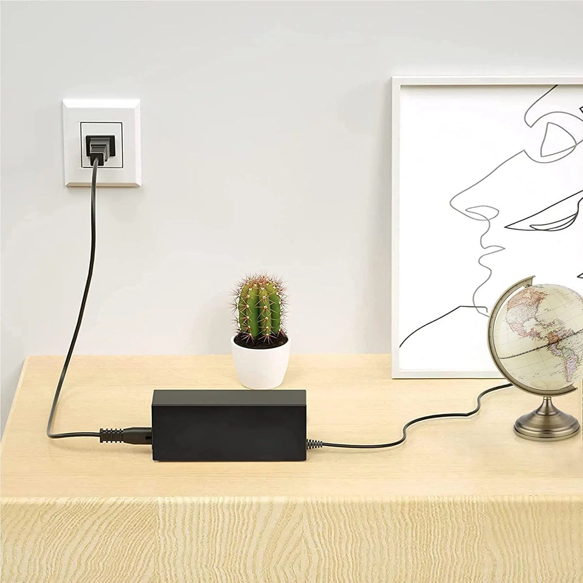 AC / DC Adapter Power Supply Cord C822