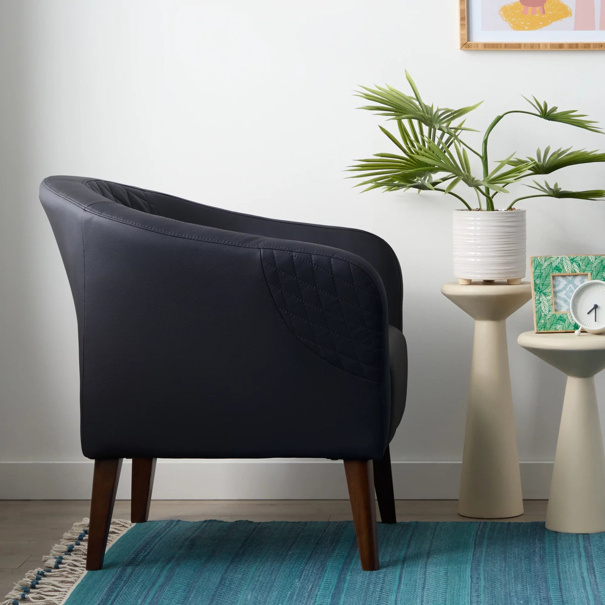 Black Faux Leather Club Chair T62382