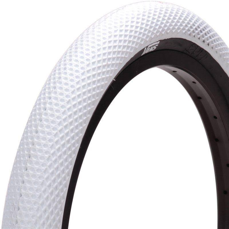 20 x 2.4 Clincher Wire Blue Camo/Black Tire R9832