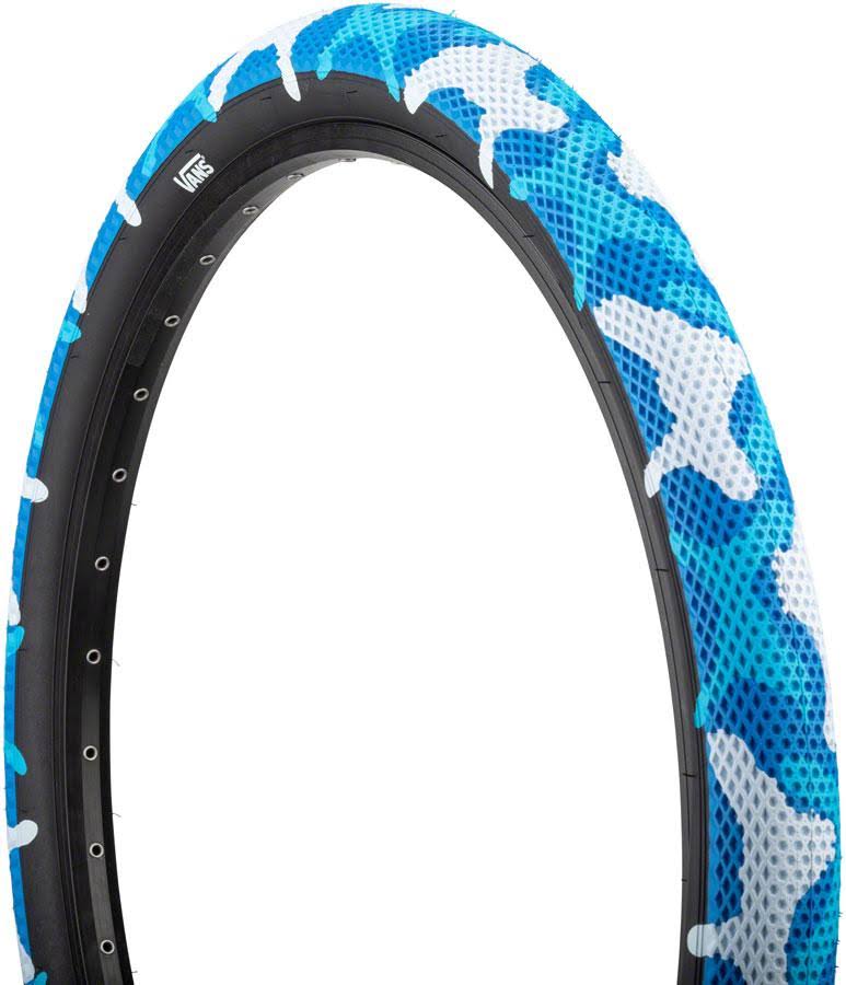 20 x 2.4 Clincher Wire Blue Camo/Black Tire R9832