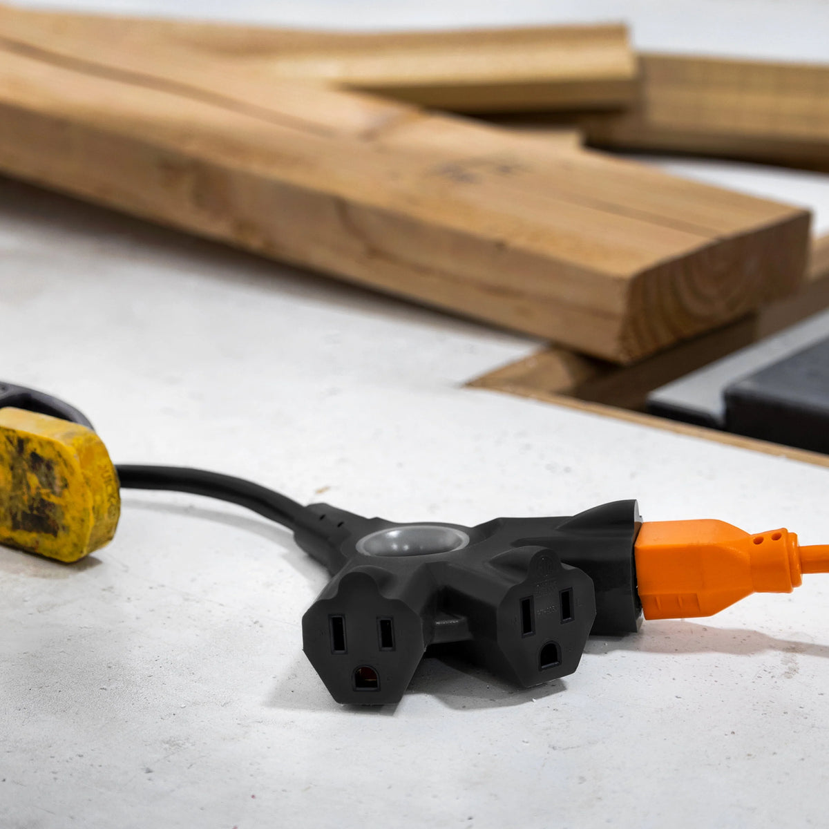 Black 25FT 16 AWG 3-Outlet Extension Cord S741932