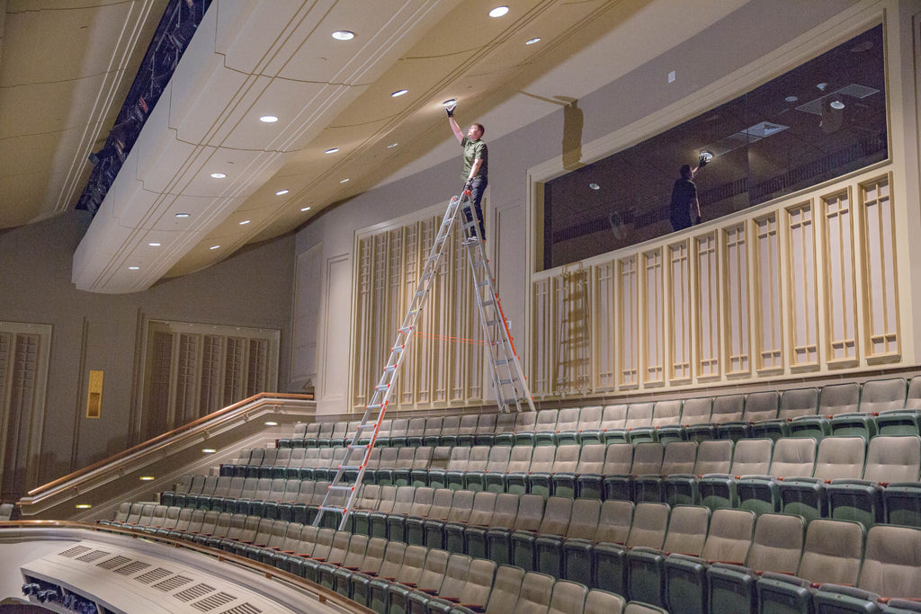 Aluminum Adjustable Stepladder 8' to 15' L565