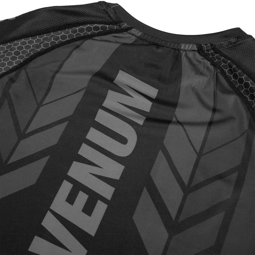 Long Sleeve Compression Rashguard I761638