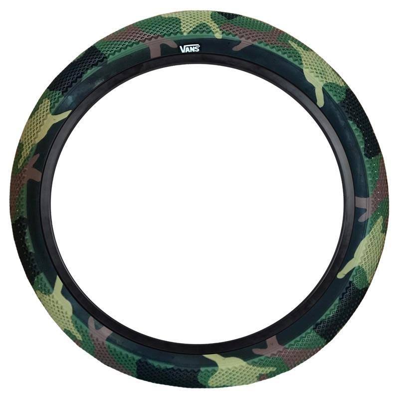 20 x 2.4 Clincher Wire Blue Camo/Black Tire R9832