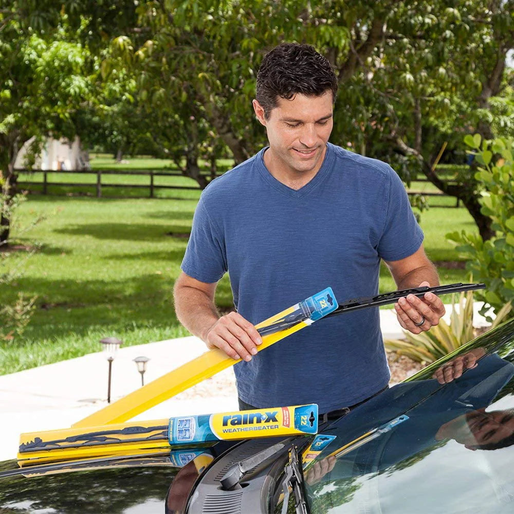 Replacement Windshield Wiper Blade 22 Q81589