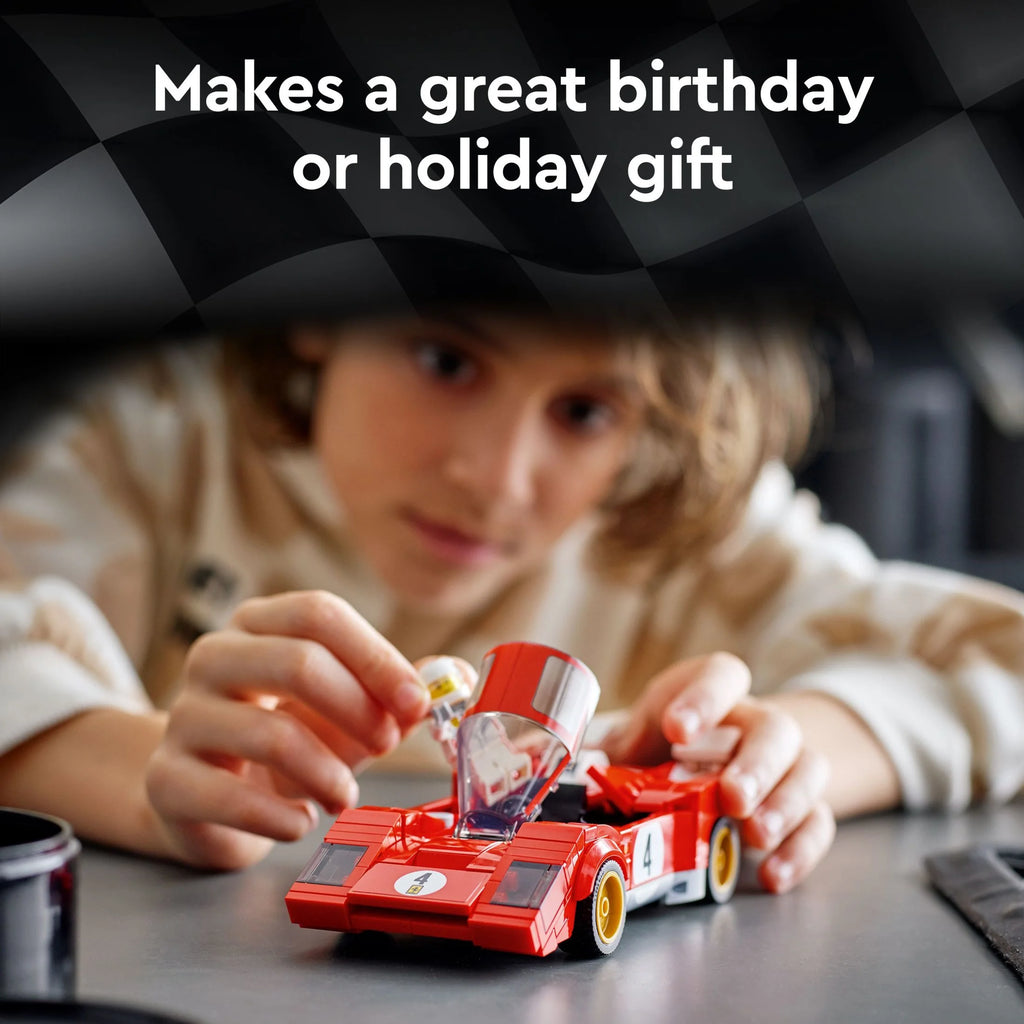 Red Race Car Building Set with Racing Driver Minifigure V503655