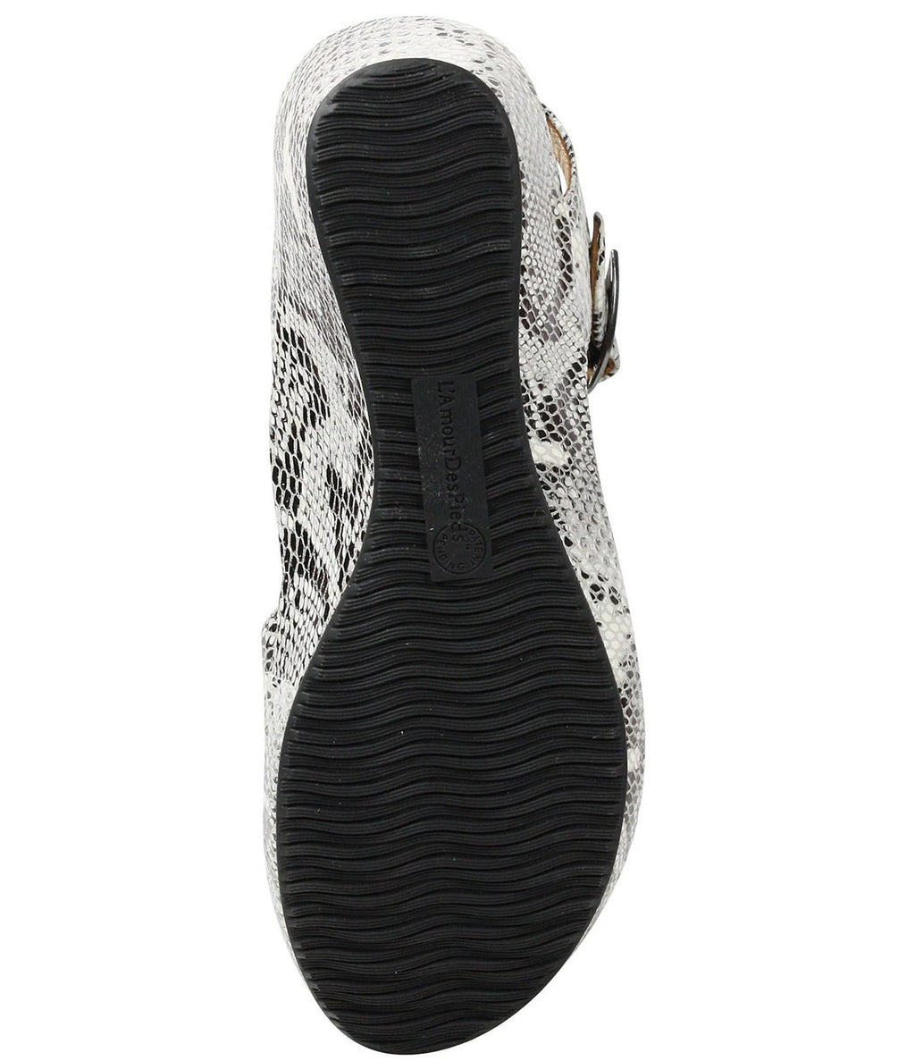 Black/White Snake 8 Q193919