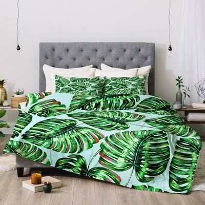 Queen Comforter R76589