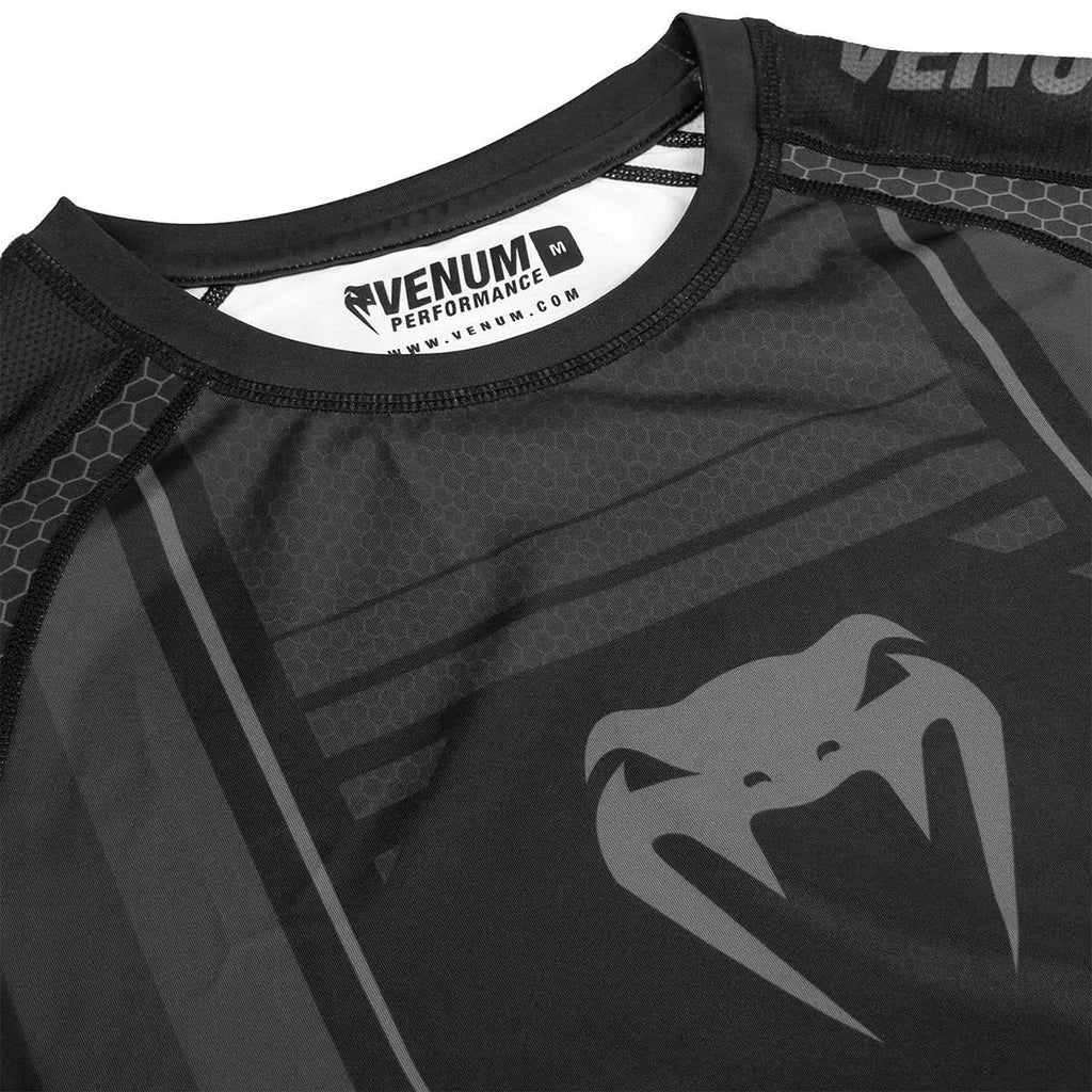 Long Sleeve Compression Rashguard I761638
