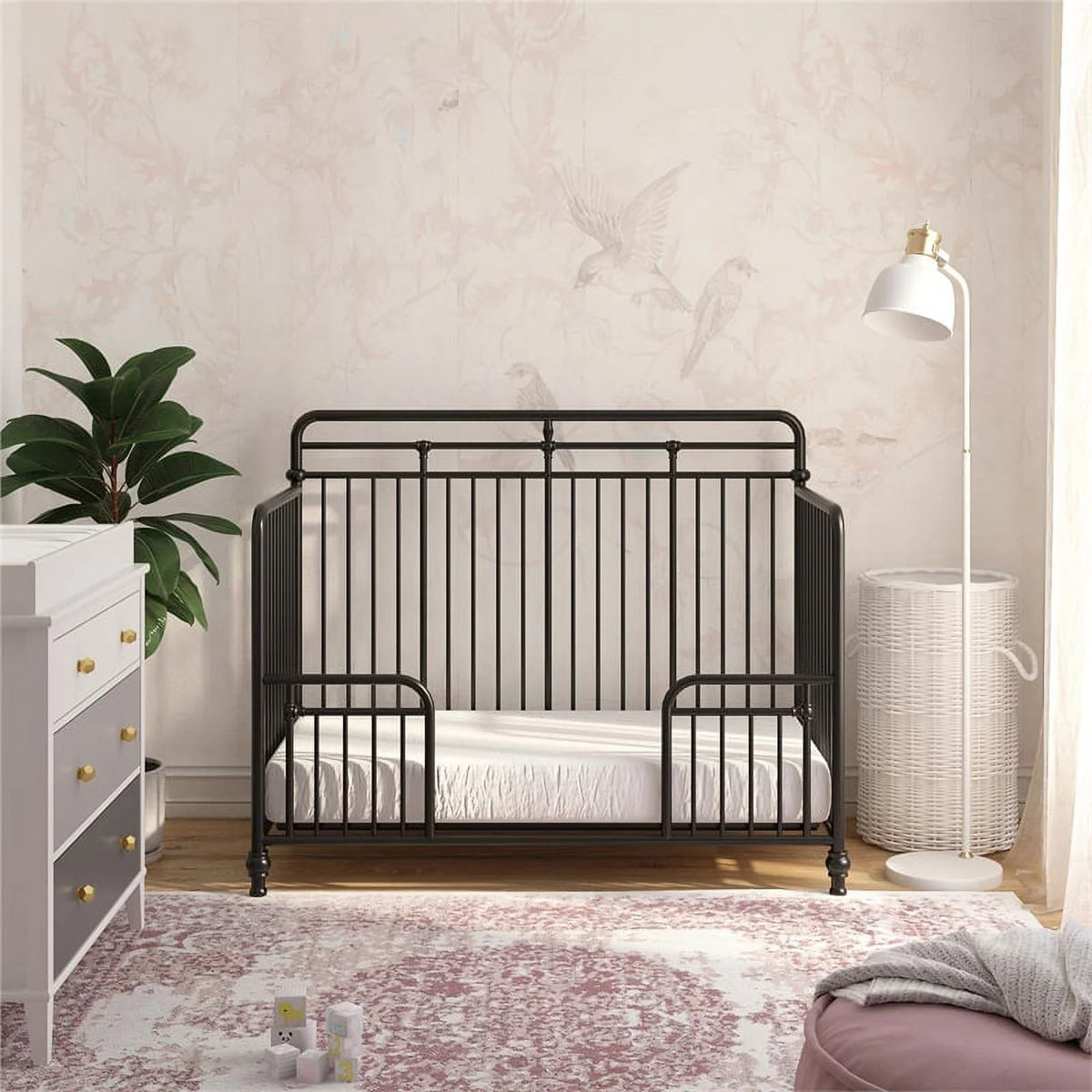 Black Metal 3 in 1 Convertible Crib M395
