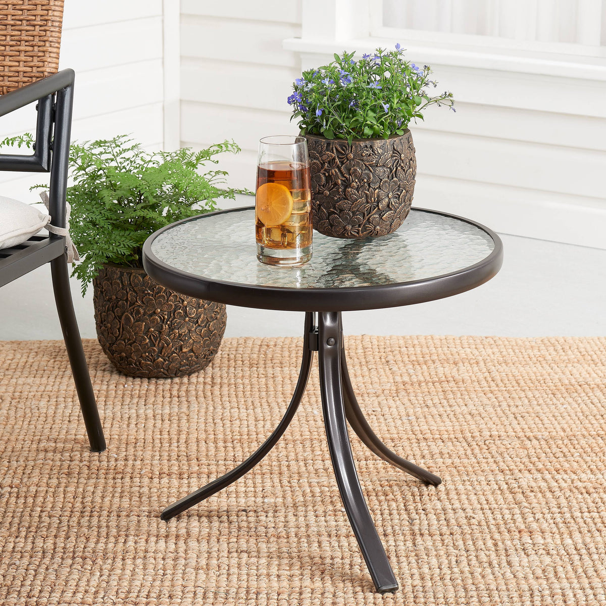 Round Glass Side Table U794