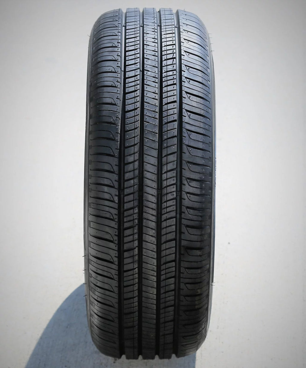 All Season 195/60R16 89H Passenger Tire P2955